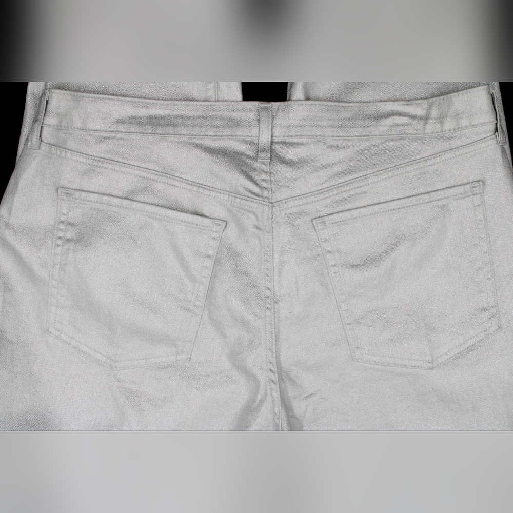 Old Navy Women’s Size 18 High-Rise OG Loose Glitter Jeans – White - Picture 6 of 8
